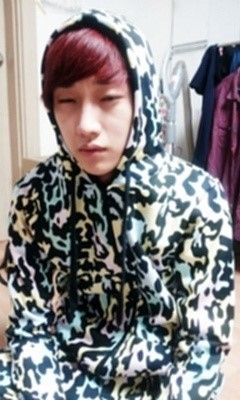 본업:BANA , 진영은맛있진영, 흑발할배 , 창원바나 , 진해바나 , 개념바나 , 지방바나 , 16중3바나 , 팔로환영 , 팬픽분자 환영 , 팔로하고 멘션쥬세요..♥