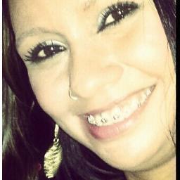Loucas como eu vivem pouco mas vivem como querem!
Pouco me importa se houver o amanhã,
Me deram a vida não a eternidade! ;D