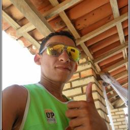 - #ChatoDaMinhaVida vsê smpre será importante pra mim❥Eu vou evitar cada lagrima sua,vou fazer vs sorrir smpre q possivél @umaciumenta_aqi  aquê *--*