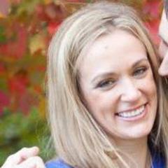 Sweet southern girl who just MARRIED a loving northern boy!  Loves sports, shopping, sweet tea, swimming, grits, puppies, coffee, numbers and frozen yogurt!