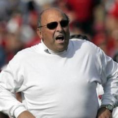 Fictional ramblings of the man that built @badgerfootball. Better get season tickets right now because before long you probably won't be able to. #BarrysHouse