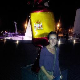 rosleon14's profile picture. 