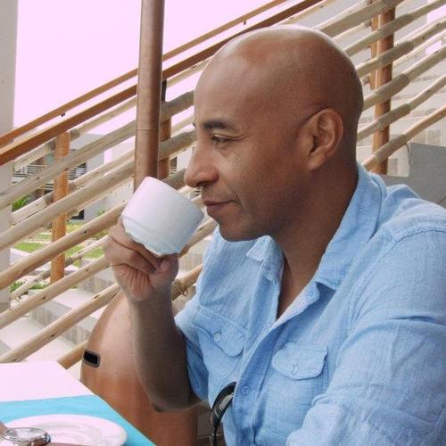 Comunicador, autor de Chicha Power. El marketing se reinventa. Profesor Universidad de Lima. Consultor de TACTICA 3.0 Marketing de Experiencias