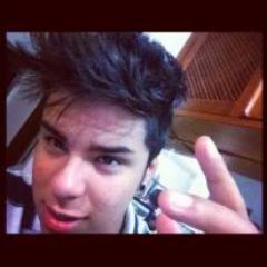Seu sorriso é oque me faz Viver
@gabrieldeoli_