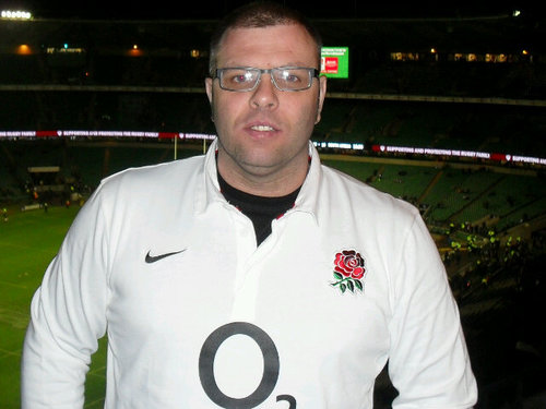 I'm a dad I'm single I live and work in carlisle cumbria I enjoy spending time with my children