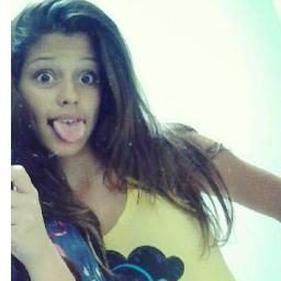 Levanta a cabeça , se não a coroa cai , Princesinha !  ;]