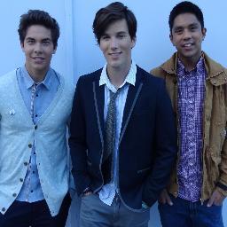 Allstar Weekend Fan site. Share news, tour updates, and your stories. This is your fan page! @lalalaLaila5