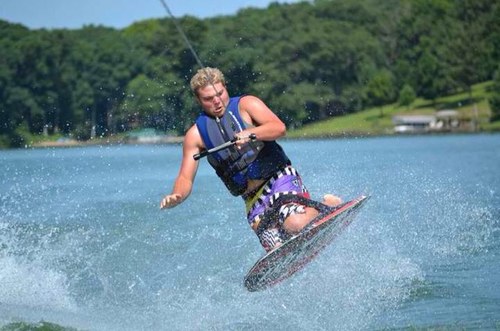 I like to play golf, love boating, hanging with friends, and working for my dad.