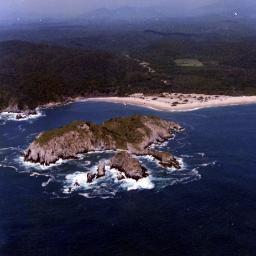 Consejo Ciudadano Pro Huatulco.
Amantes de la naturaleza y vigilantes de que las leyes ambientales en Huatulco sean respetadas, por un futuro Mejor para todos.