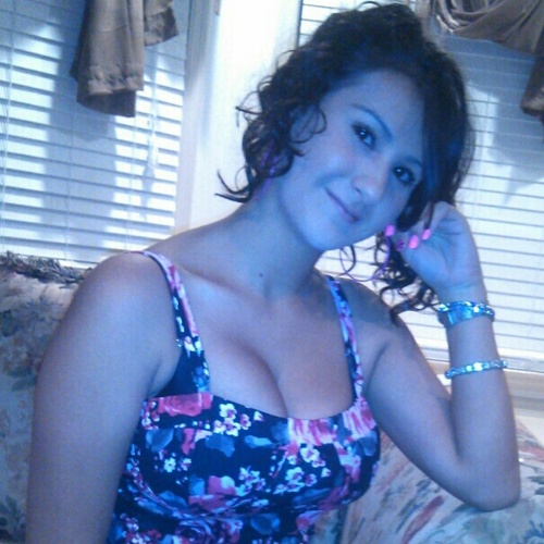 21. Colombian .love the moment. proudmommy. Married