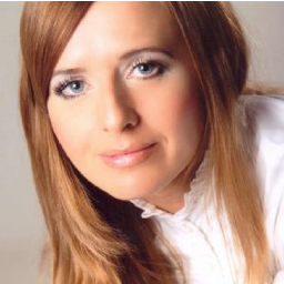 AmandaBlaine1's profile picture. 