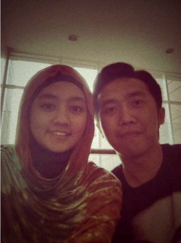 My parents, all of my sisters, my @debbeedian. Am so blessed to have you all. Alhamdulillah :)