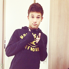 cariocaever_'s profile picture. Segue? @IsaPetterson s2