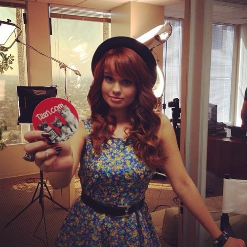 hi,I love one girl,who inspires me&makes me laugh everyday,her name's debby ryan&I love her so much❤ @thedebbyryan followed me - 07/02/12