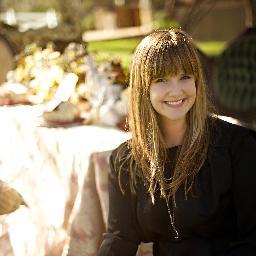 Planning beautiful one-of-a-kind weddings for fabulous southern brides.

jlkweddings@gmail.com