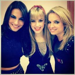 Eu te amo demais princesa @Lua_Blanco .