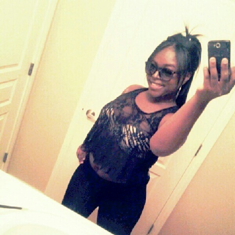 Liiddle_Oo_mEEH's profile picture. MY GOD FIRST!! :)

Love myself more then any nigga.

Mind over matter,Money over all

proud mother