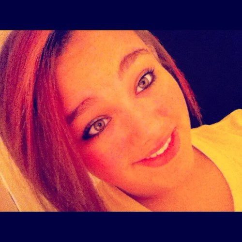 caitecakes123's profile picture. Im a lover and a fighter i fight for what i love and i love what i fight for but i never get cought in the moment 3 #badbitch #mixed #hazleeyes
 #idgaf