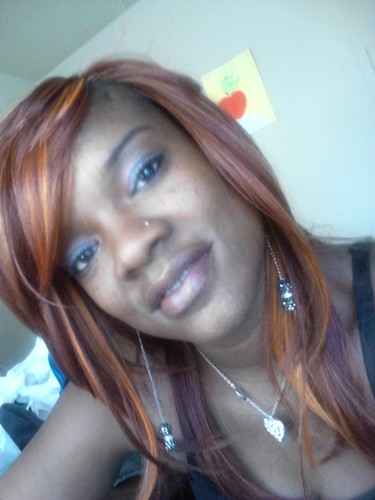 single mom to a lil prince named Trevon Zyaire...love of my life..100% real aquarius...#teamweedsmoker...#teamaquarius...#realasitgets.....PROMOTER