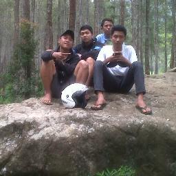 iinoy29sriie's profile picture. @sriwulandevida1 ||follback? just mention..!!