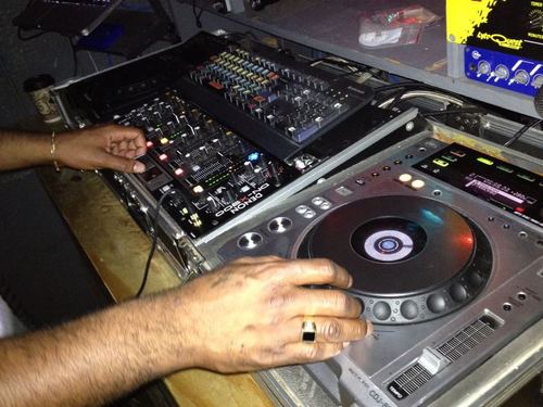 DJ Junior Da Boss... Trini Rude Bwoy That Takes Music To A Different Level!!!