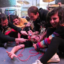 Cuenta para dar a conocer a la banda mallorquina de @theverlong. Puedes encontrarnos en YouTube, Bandcamp, Facebook…