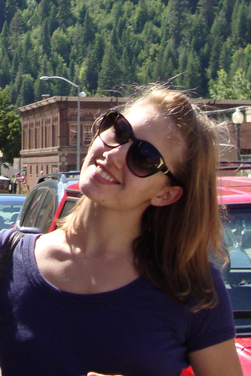 Job: Ballerina. Essentials: mini Bible, huge shades, perfect dress, a great haircut. I love: Jesus, my husband and coffee. I am: pretty random but unique.