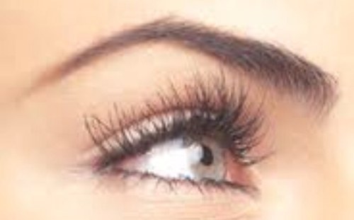 Certified eyelash extension specialist - For long, full and beautiful looking eyelashes in Basingstoke and Beyond xo