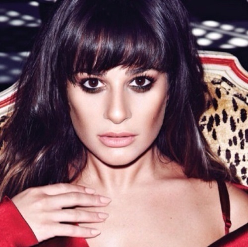 I'm Rachel Berry, the owner of @StarlightRPG. I currently live in new york. RP 18+