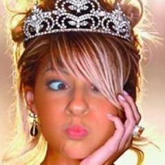 sabrinaschiavel's profile picture. 