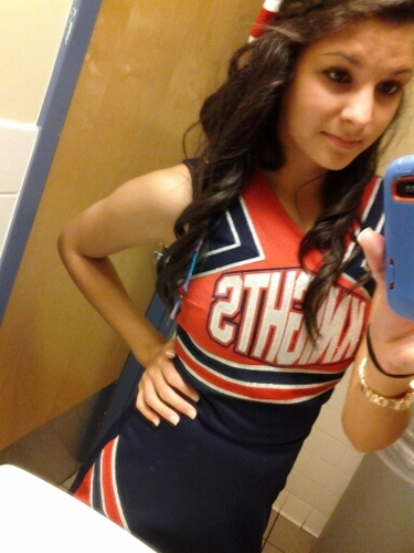 im gay (: