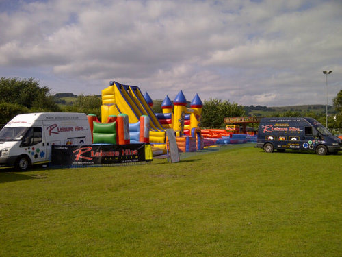 R Leisure Hire Ltd is a Fun Filled Entertainment Company Providing Bouncy Castles and Inflatables, Fun Casino Nights, Race Nights, Stages, Pit Barrier and more
