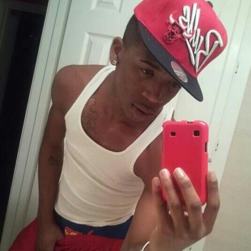 kiDdPlayA's profile picture. I wanna be bigg,i wanna have cars ,i wanna look da best ,i wanna be too wat ppl lool too so I chase dat money bitch!¡