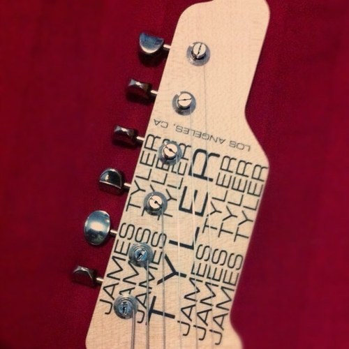 ekos1975's profile picture. Audio Engineer and guitars for life