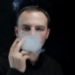 PaulDarrot's profile picture. Citoyen engagé, je me bat pour les #libertés #individuelles entravées par la #commission #européenne et ses eurocrates. #tabac. Mes tweets n’engagent que moi
