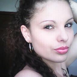 Eu quero mais, na velocidade da luz eu quero a paz,
de um velho mestre do blues...mergulhar
de cabeça no aqui e agora,transcender e transmutar!Follow-me ~'♥