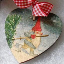 Bring a little bit of Scandinavia into your home...
Finnspirations is the home of Handmade Homeware and Decorations with a touch of Scandinavia