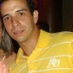 #Sagitariano 22 anos.