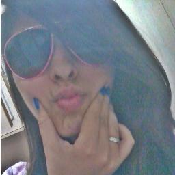 namorada do #Renato, Prima da @amandiinha_112, Filha da @GiiReck, Melhor da @gabscorreaa e BranquelÁ da @Yaasmiiins2 ...segue ? *--*