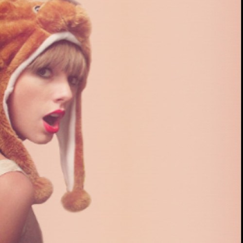 Yes,I love Taylor☺
