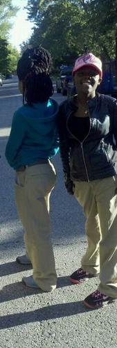 - Frm Da FarEastSidee , Bout My Money , Dont Fw To Many 4216 ThreeFountainss Iss Were Im Frm Fwm ! Otq