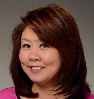 pinkNbling's profile picture. Passionate about people and dining in great places.