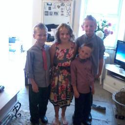 Is a mother of five and studied Environmental Science Who believes in god :) free will to all Xx