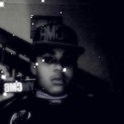 Please don't judge me. 100 % FOLLOW BACK, UNFOLLOW ME? I UNFOLLOW YOU. I'M VERY PATIENT #TeamOM #TeamFollowBack #TeamSoultOne #FouinyTeam