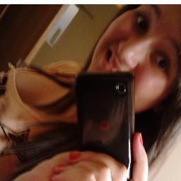 @IvisRamalho_ preto meuuu!, @taiscondida__  Miinha Pequenininha haha s2,@JeehSilvaSan miinha moreninha liindaa sz'