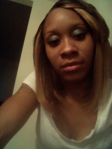 Colbe_Kae's profile picture. #team mommy of 3 #his girl 4 ever #not the avg #I'm different