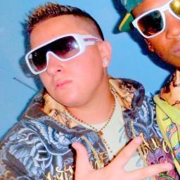 MADLEY NOVA COM O MC NETTO. CLICA ?
http://t.co/C4xvMm7M

FACEBOOK: https://t.co/X803pQzb