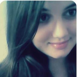 O amor não faz o mundo girar. O amor é o que faz o giro valer a pena.