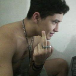 Ele quer que a gente continue de onde ele parou, salvar pessoas, caçar coisas, o negócio da família