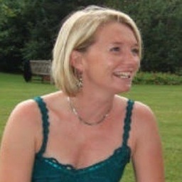 hilaryvparsons's profile picture. 